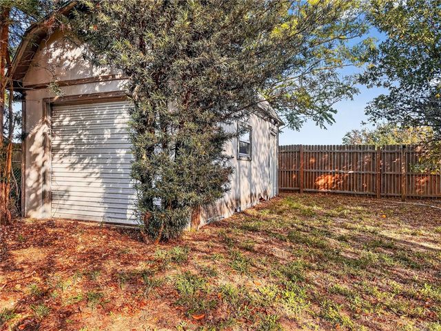 540 FERN AVENUE, Tavares, FL 32778