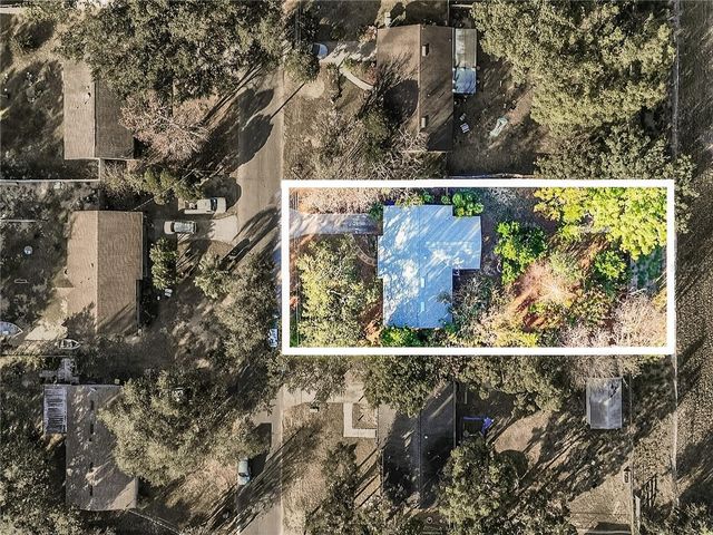 540 FERN AVENUE, Tavares, FL 32778