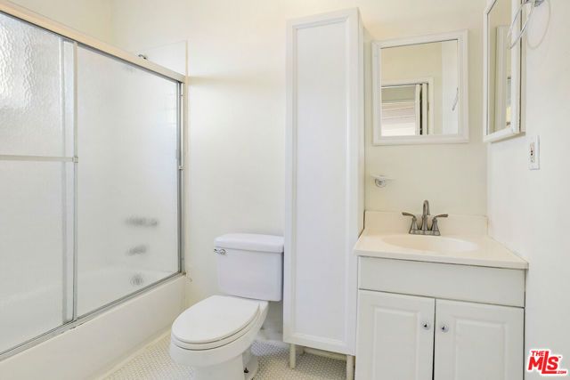 3467 Veteran Avenue, Los Angeles, CA 90034