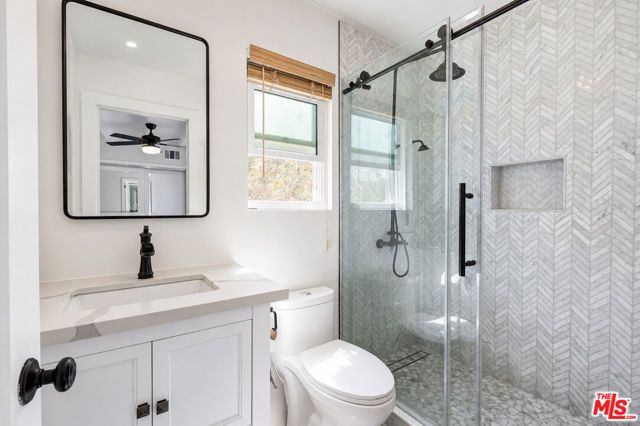 3467 Veteran Avenue, Los Angeles, CA 90034