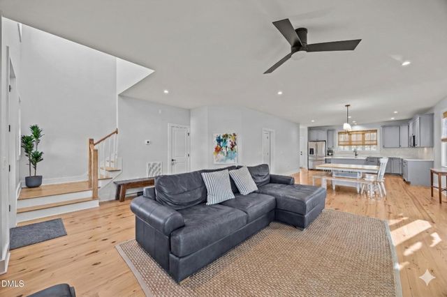 221 Old Hickory Drive, Raleigh, NC 27603