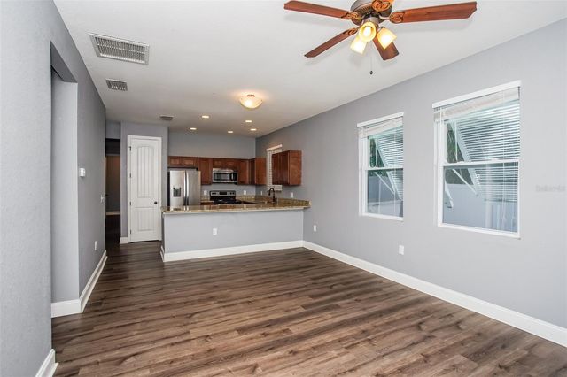 1922 20TH AVENUE N, St Petersburg, FL 33713