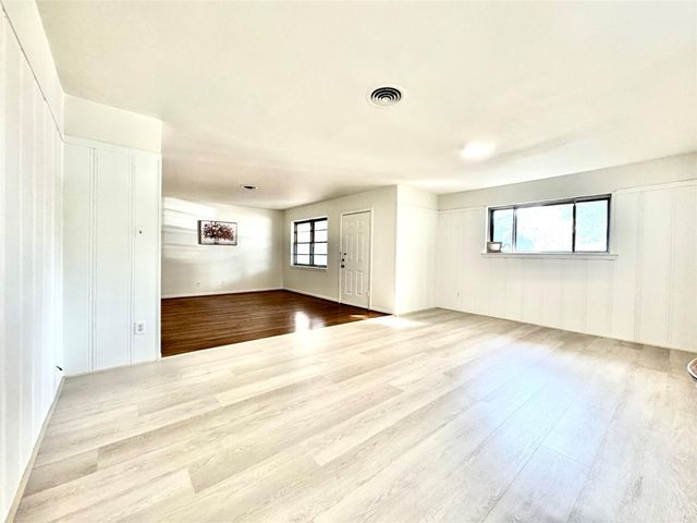 5510 Nina Lee Lane, Houston, TX 77092