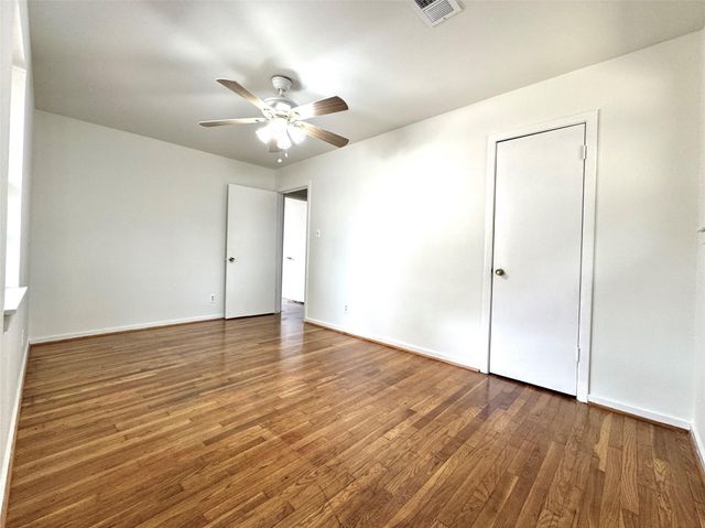 5510 Nina Lee Lane, Houston, TX 77092