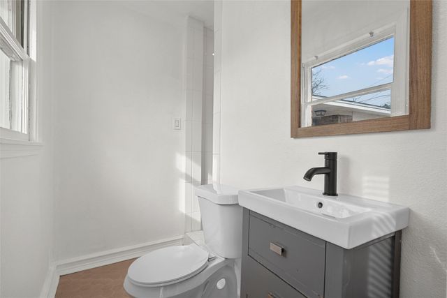 916 N 43rd Street, Waco, TX 76710