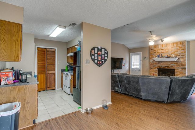 1025 Irene Street, Burleson, TX 76028