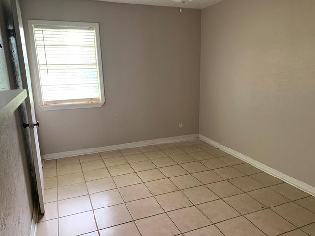 901 E County Rd 140, Midland, TX 79706