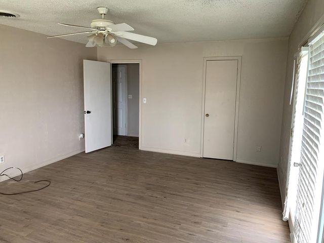 901 E County Rd 140, Midland, TX 79706