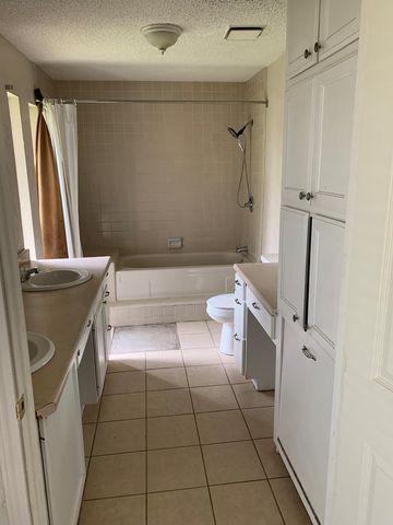 901 E County Rd 140, Midland, TX 79706