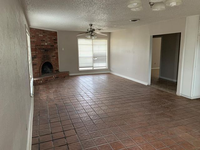 901 E County Rd 140, Midland, TX 79706