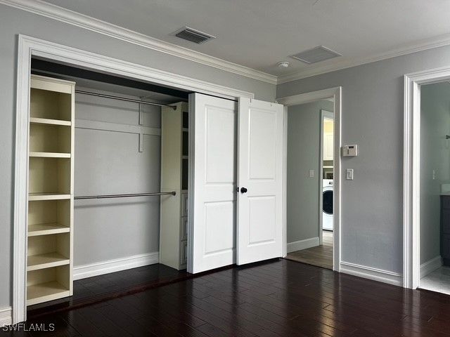 321 Burning Tree DR, Naples, FL 34105