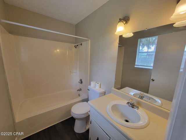 6321 Olokee Street, Callaway, FL 32404