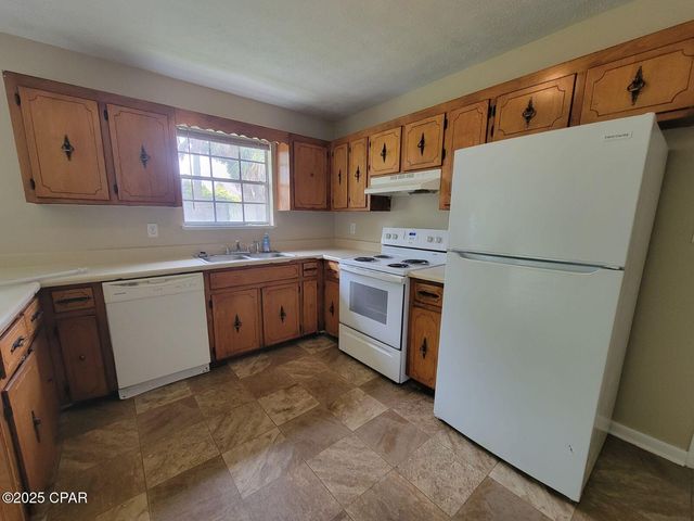 6321 Olokee Street, Callaway, FL 32404