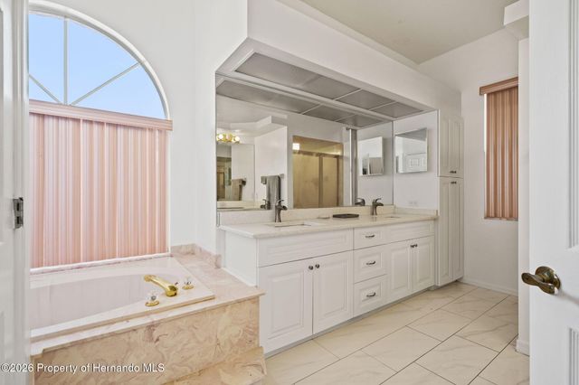 4071 Black Oak Trail, Brooksville, FL 34604