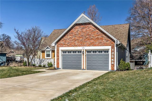 12548 W 82nd Terrace, Lenexa, KS 66215