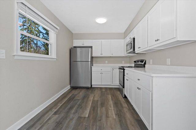 W191S7367 Shore LANE, Muskego, WI 53150