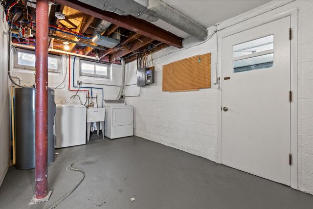 W191S7367 Shore LANE, Muskego, WI 53150