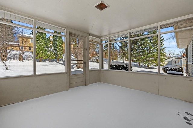 W191S7367 Shore LANE, Muskego, WI 53150