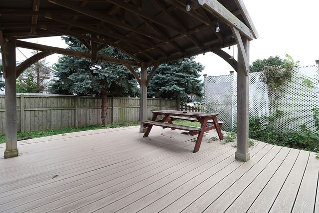 4330 River Glen Drive, Joliet, IL 60431