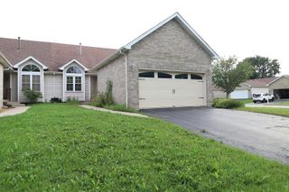 4330 River Glen Drive, Joliet, IL 60431