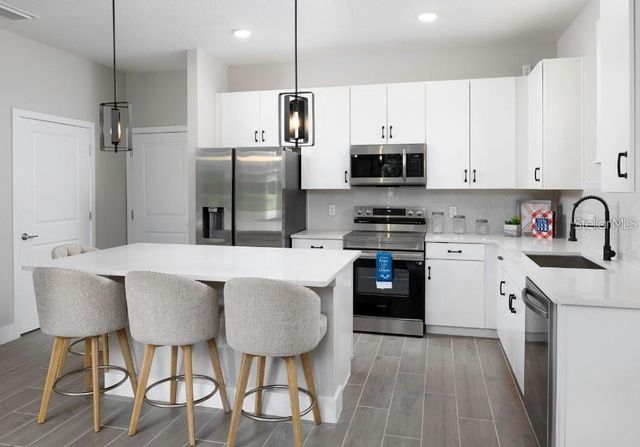 2105 BROOME STREET, Kissimmee, FL 34743