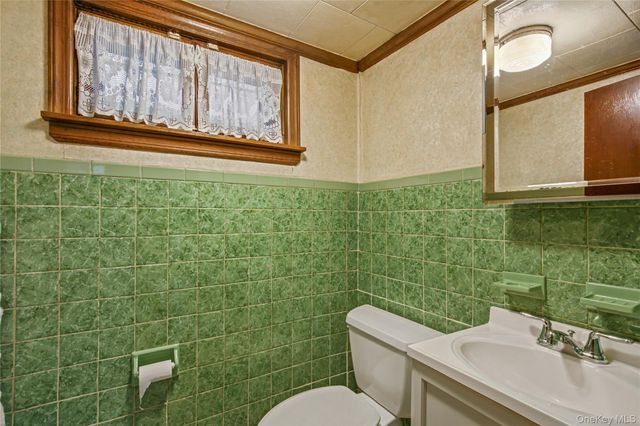 4365 158th Street, Flushing, NY 11358