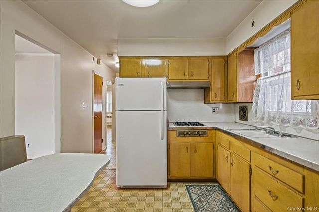 4365 158th Street, Flushing, NY 11358
