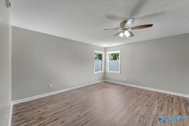 1808 Edgemere Court SE, Huntsville, AL 35803