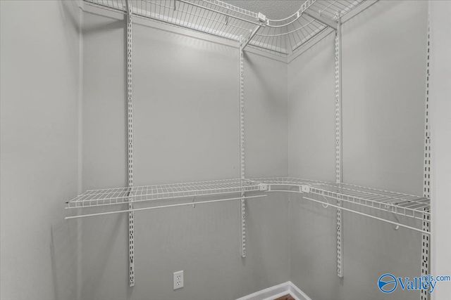 1808 Edgemere Court SE, Huntsville, AL 35803