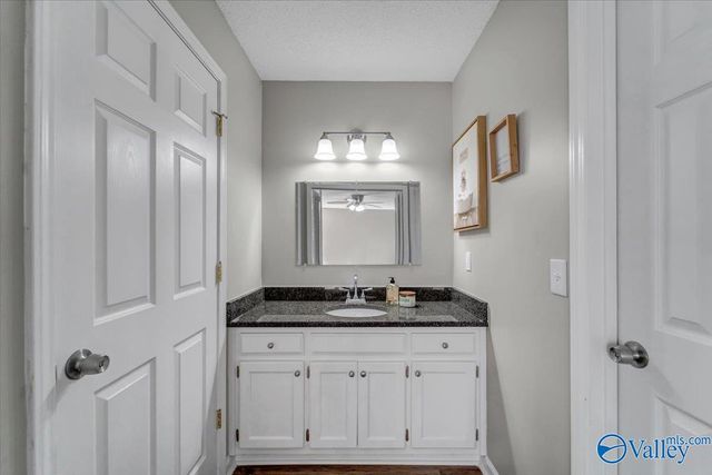 1808 Edgemere Court SE, Huntsville, AL 35803