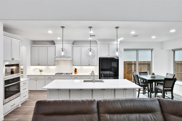 29819 Smoky Ridge Road, Fulshear, TX 77441