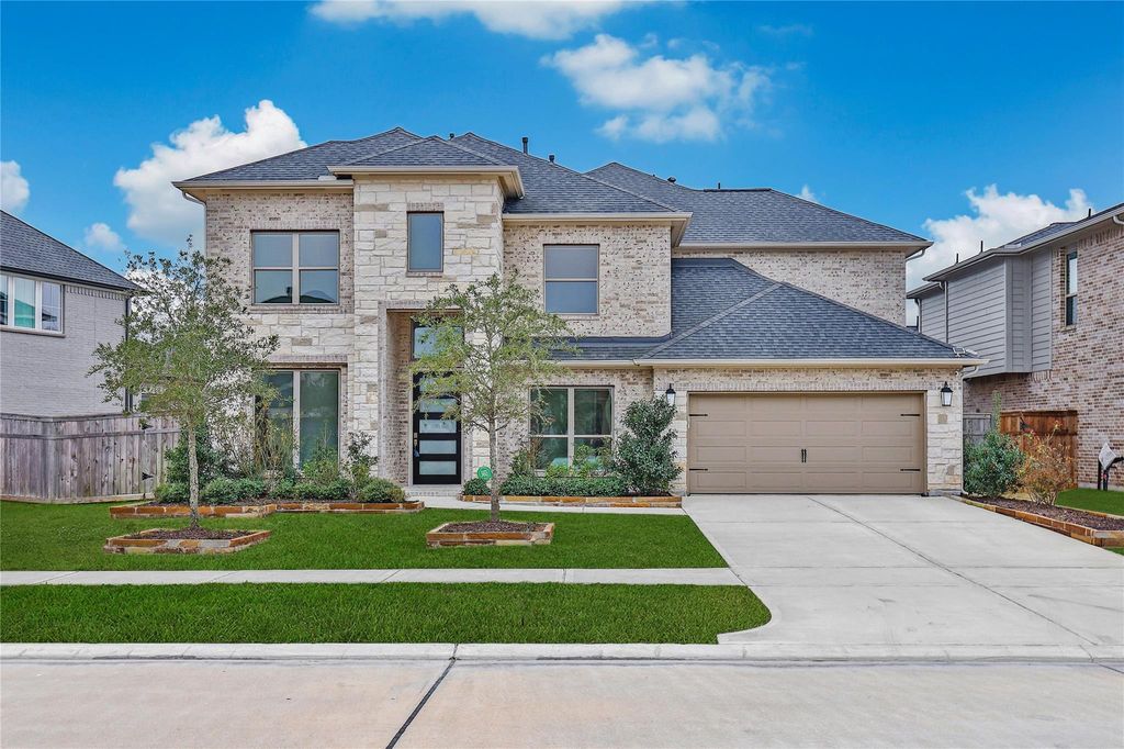 29819 Smoky Ridge Road, Fulshear, TX 77441