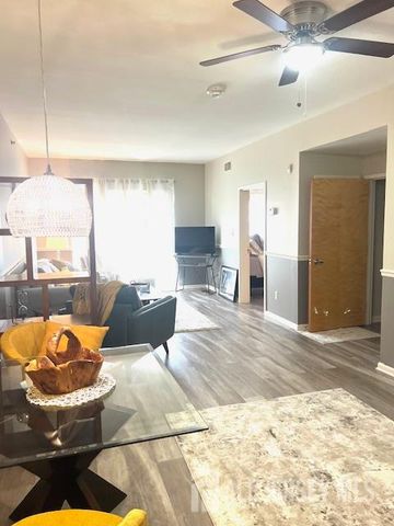160 Durham Avenue 203, Metuchen, NJ 08840