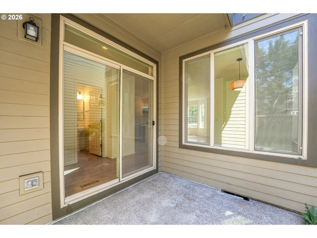 15835 Sw CENTURY Dr, Sherwood, OR 97140