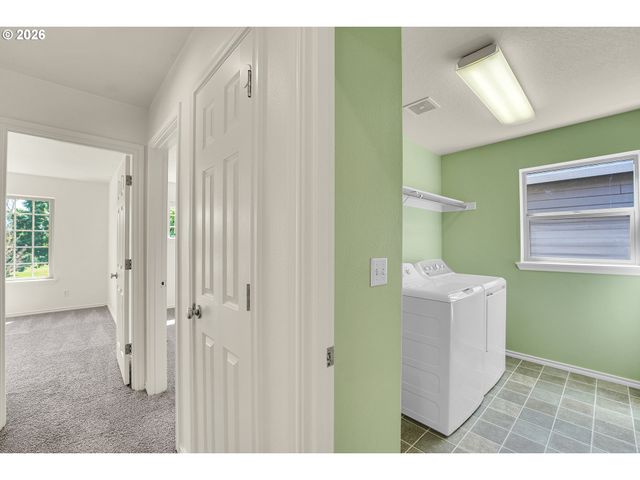15835 Sw CENTURY Dr, Sherwood, OR 97140