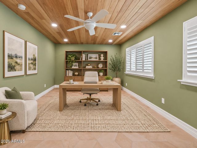 4010 E COOLIDGE Street, Phoenix, AZ 85018