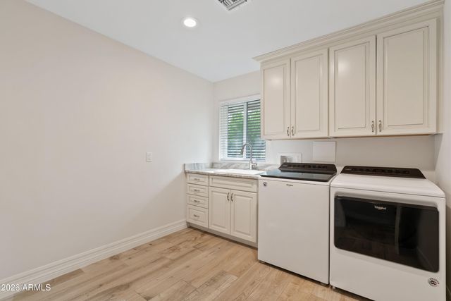 4010 E COOLIDGE Street, Phoenix, AZ 85018