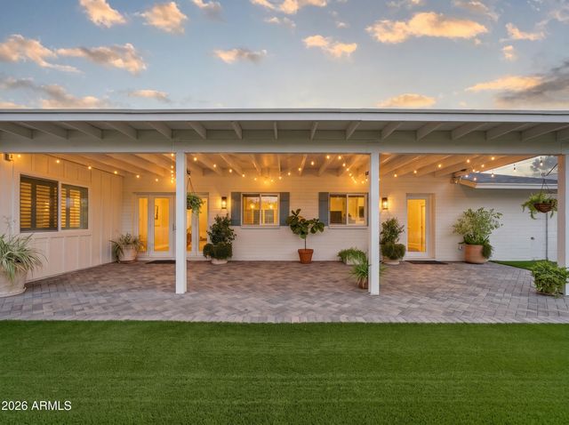 4010 E COOLIDGE Street, Phoenix, AZ 85018