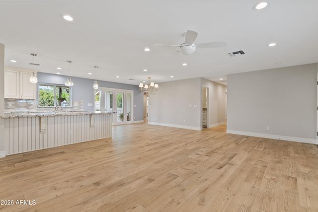 4010 E COOLIDGE Street, Phoenix, AZ 85018