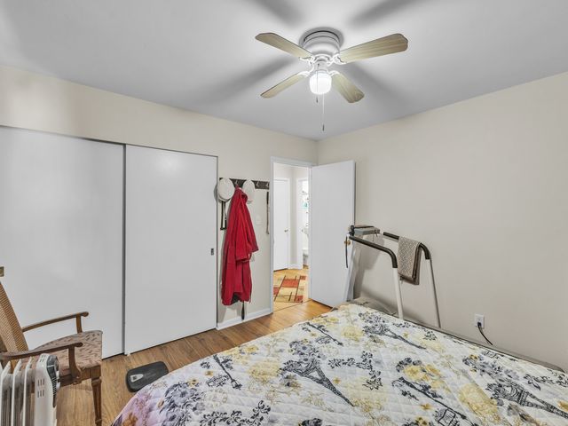 4817 Willow Lane, Mchenry, IL 60050