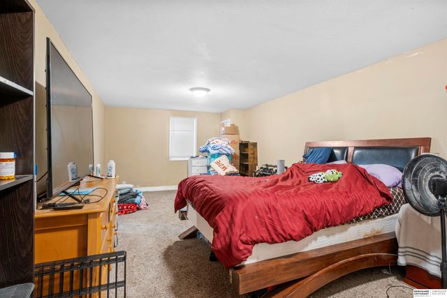 6118 Camden Avenue, Omaha, NE 68104