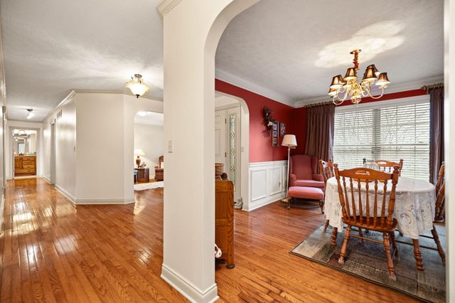 871 Woods Edge Drive, Somerset, KY 42503