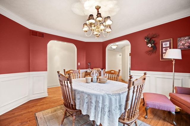 871 Woods Edge Drive, Somerset, KY 42503