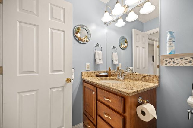 871 Woods Edge Drive, Somerset, KY 42503