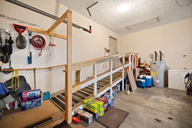 871 Woods Edge Drive, Somerset, KY 42503