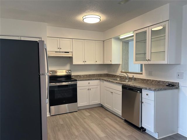 2075 PLATEAU ROAD, Clearwater, FL 33755