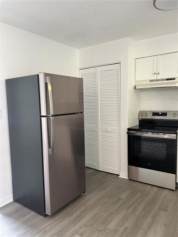 2075 PLATEAU ROAD, Clearwater, FL 33755