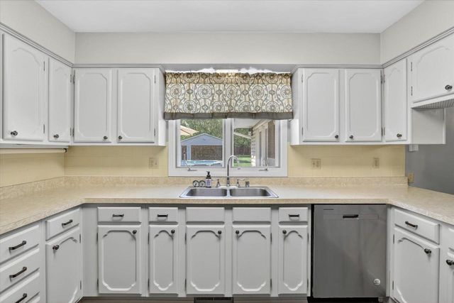 5138 E County Road S, Beloit, WI 53511