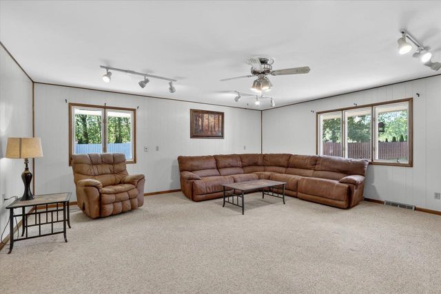 5138 E County Road S, Beloit, WI 53511