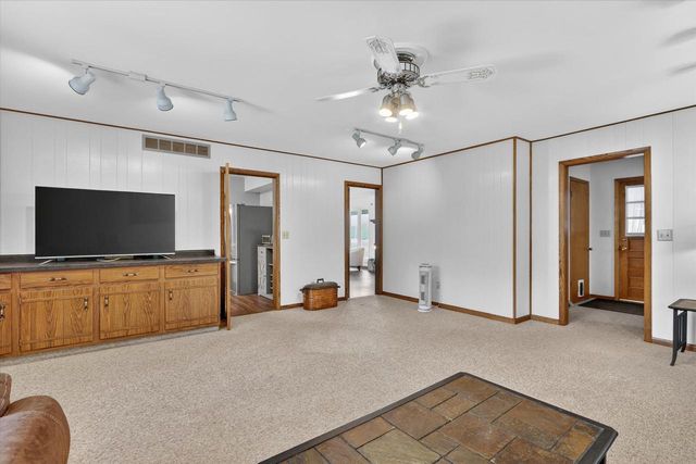 5138 E County Road S, Beloit, WI 53511